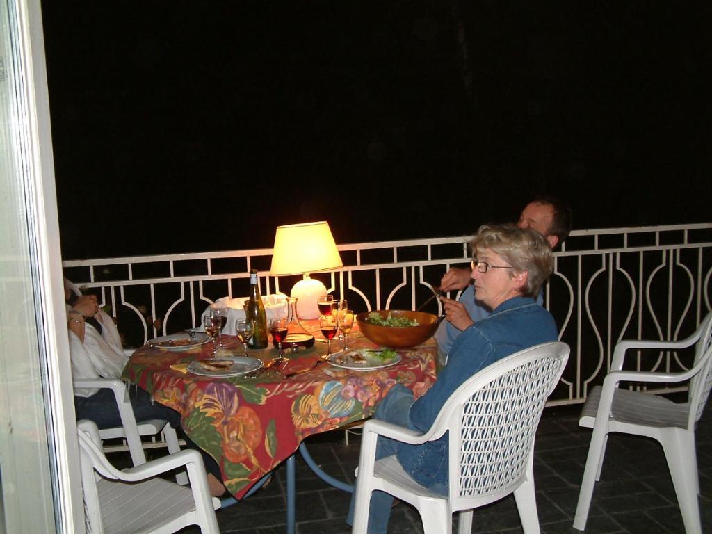 Chateau Du Beugnon Bed & Breakfast Tigné Екстериор снимка